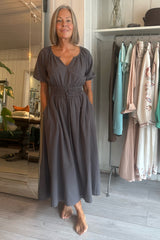 XIRENA EMELINE DRESS IN ASH