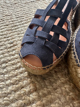 PRE-OWNED NAGUISA SANDALS 41 RRP £165