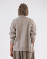 STUDIO WYLDER HARPER CARDIGAN IN OATMEAL
