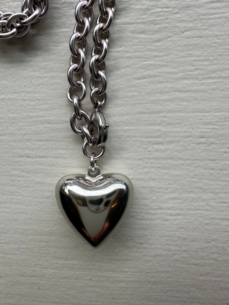 PRE-OWNED ROXANNE ASSOULIN MINI PUFFY HEART £105