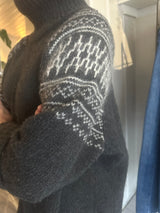 PRE-OWNED WE NORWEGIANS SETESDAL LONG SWEATER S/M RRP £535