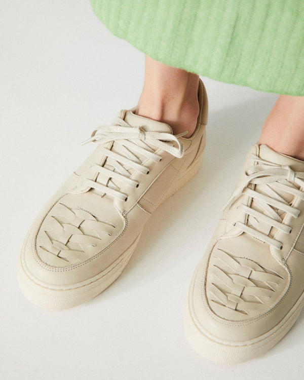 NAGUISA BAMBA SNEAKER IN ECRU