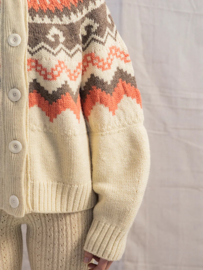 HERD FLEETWOOD CARDIGAN IN ECRU WITH SHRIMP AND LOAM