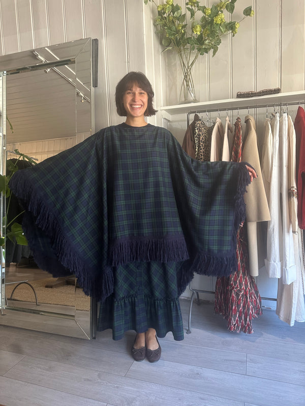 PRE-OWNED LORETTA CAPONI PONCHO O/S RRP £795