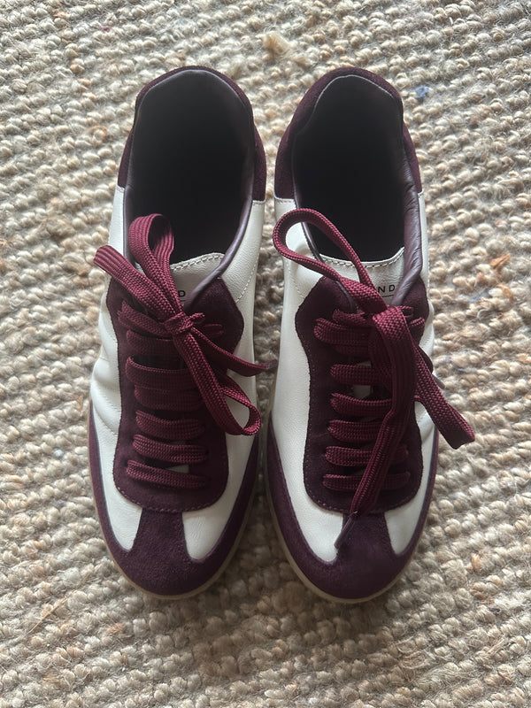 PRE-OWNED MAX MARA SNEAKERS 39 RRP £280