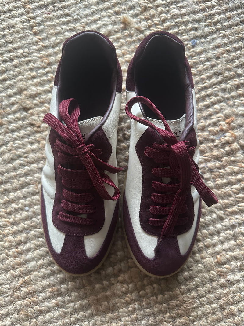 PRE-OWNED MAX MARA SNEAKERS 39 RRP £280