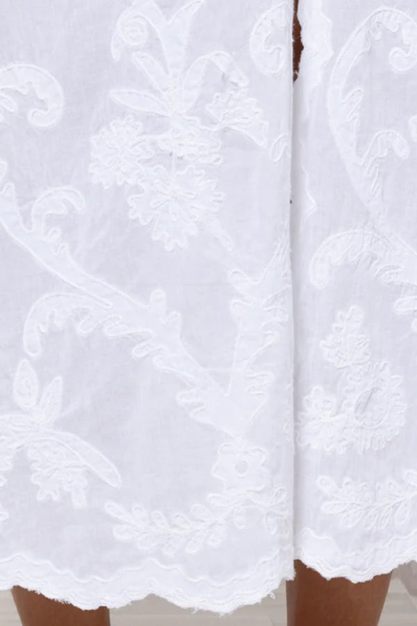 JULIET DUNN EMBROIDERED MAXI DRESS IN WHITE