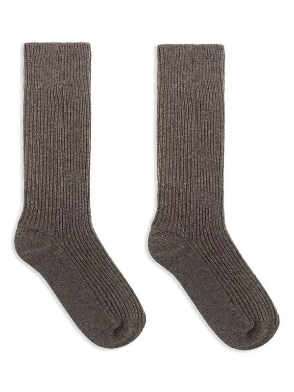 LISA YANG ZERA CASHMERE SOCKS IN TRUFFLE