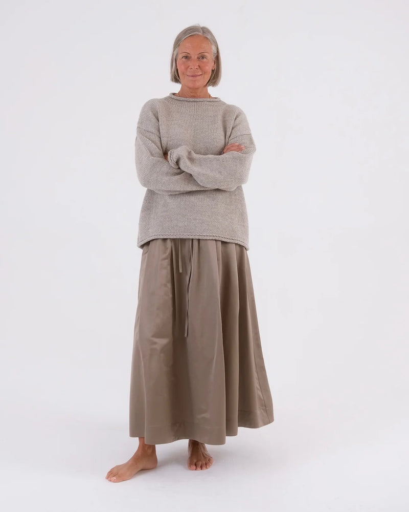 STUDIO WYLDER BEA ROLL EDGE SWEATER IN OATMEAL MELANGE