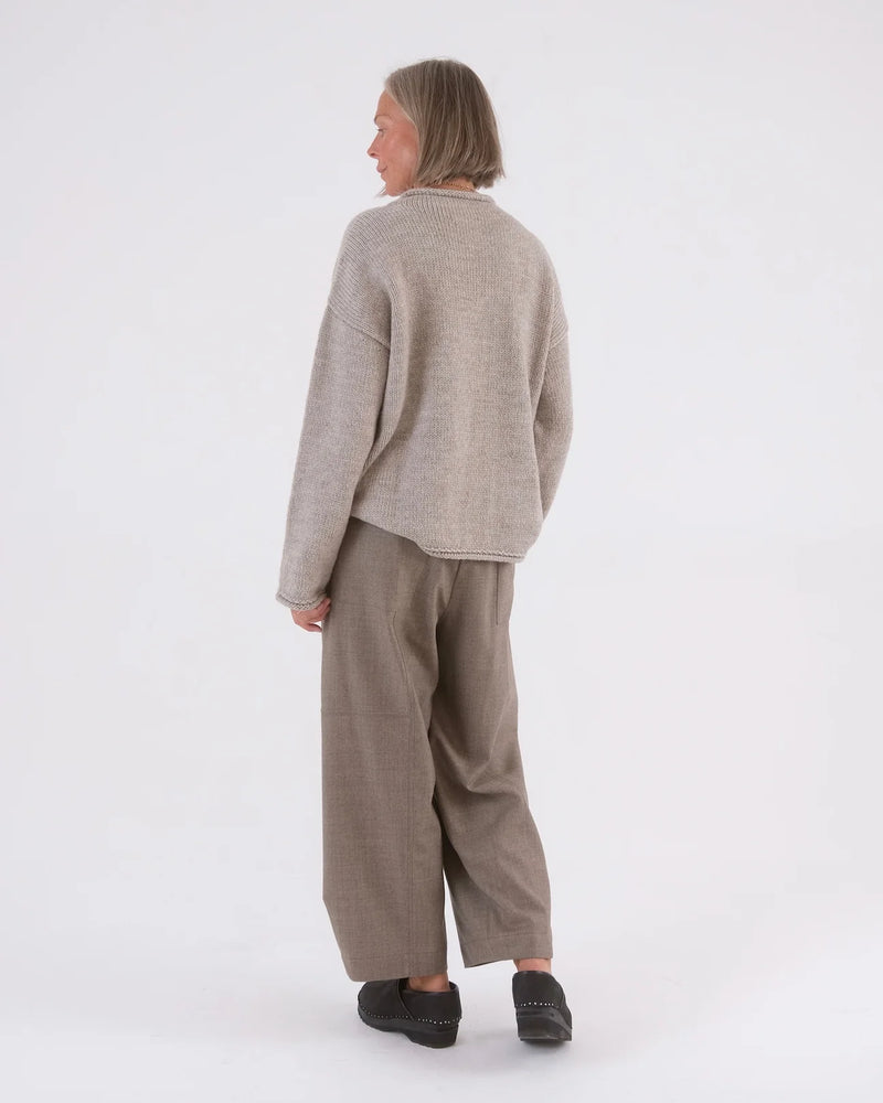 STUDIO WYLDER BEA ROLL EDGE SWEATER IN OATMEAL MELANGE