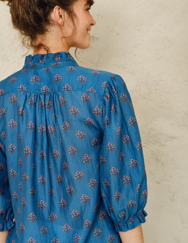 M.A.B.E. Lindi silk & cotton Top in Blue