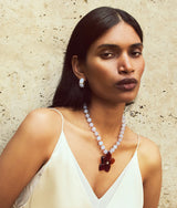 LIZZIE FORTUNATO GARNET VINCA FLOWER NECKLACE