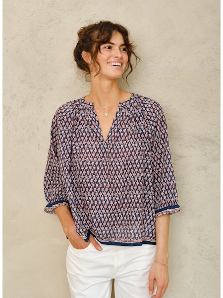 M.A.B.E. MARI PRINT TOP IN INDIGO