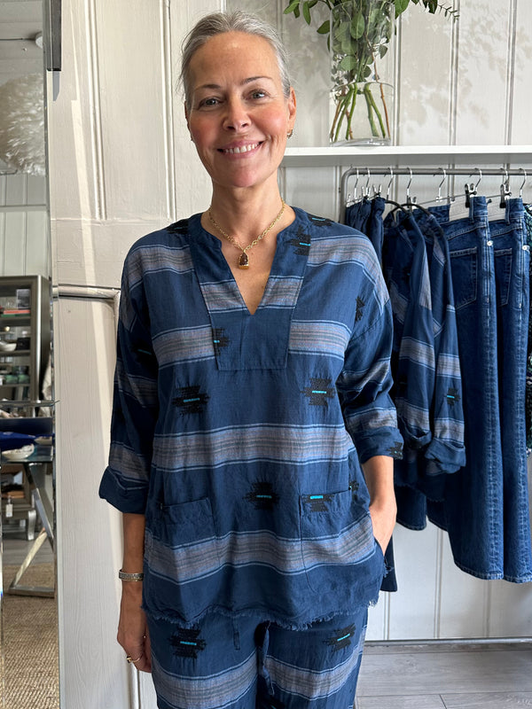 BSBEE SHIRT BLOUSE IN ENCINO NAVY