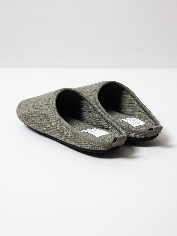 MOKU JAPANESE ROOM SHOES IN OLIVE