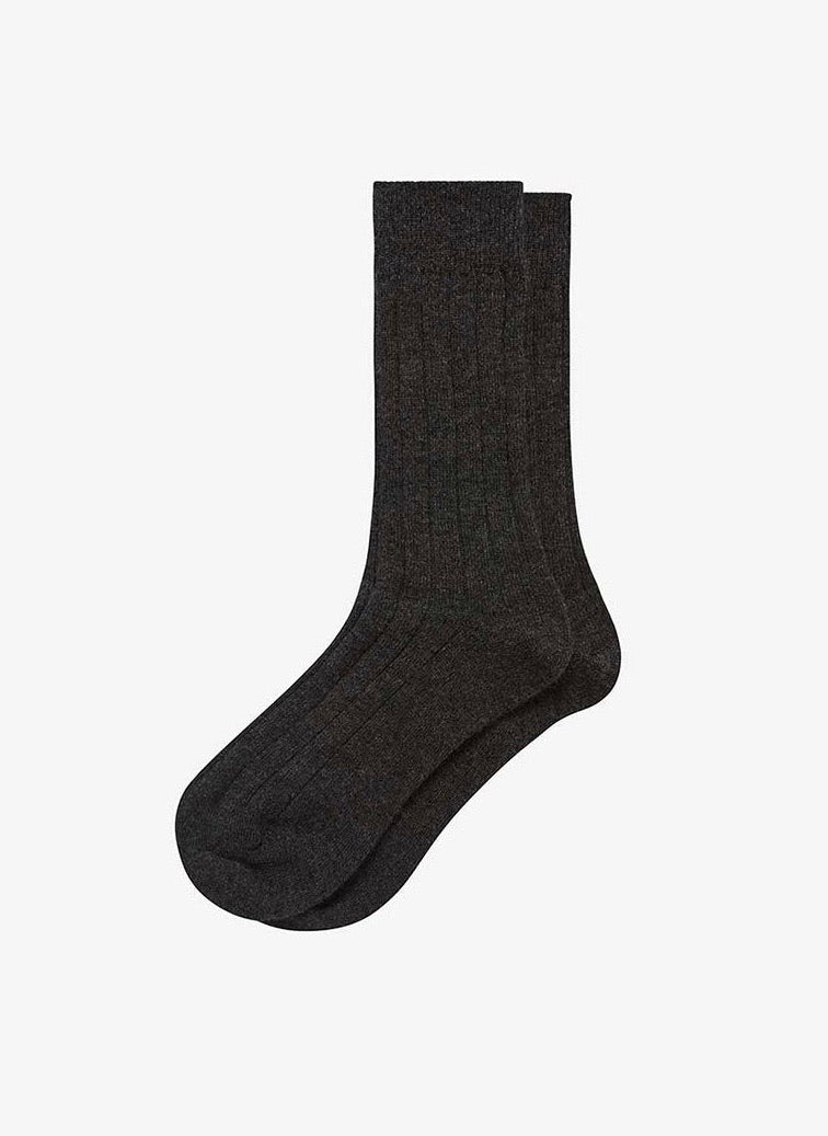 BRORA Men's Cashmere Socks in Carbon