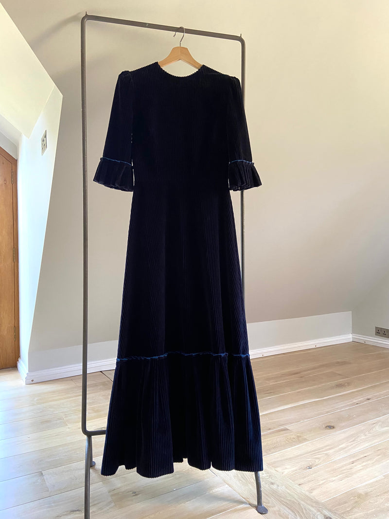 SUSIE CAVE PRE-OWNED VAMPIRES WIFE DRESS RRP £795 Sold Out